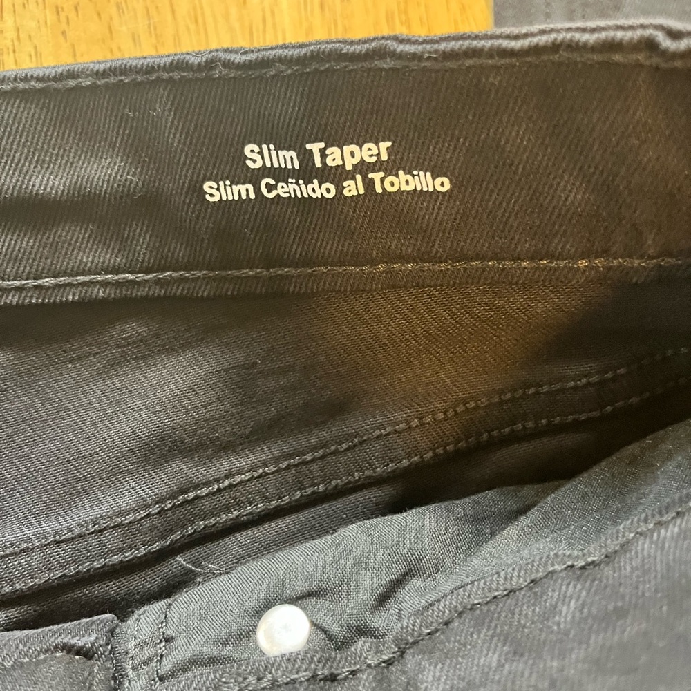 Original Use Jeans Mens 30X30 Black Slim Taper Distressed Stretch Denim NWT - Picture 3 of 12